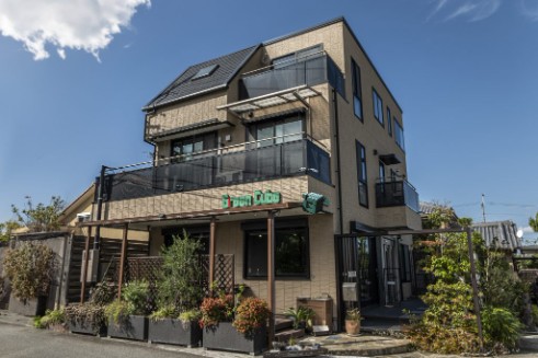 Morityu Construction and Landscaping building.