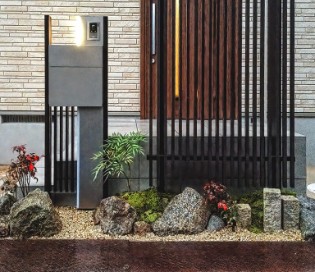 Construction example three.