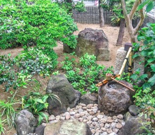 Construction example four.